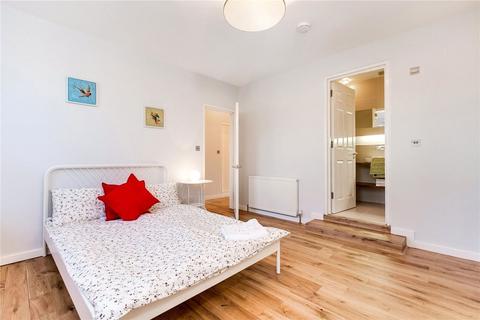 2 bedroom flat for sale, Fitzclarence House, London W11