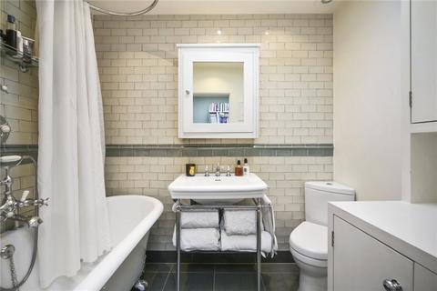 2 bedroom flat for sale, Upper Addison Gardens, London W14