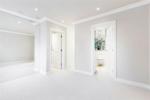 27 Somerset Square, London, W14 8EE
