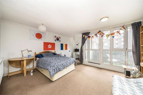 3 bedroom flat to rent, Vantrey House, London SE11