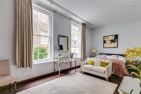 4 bedroom flat for sale, Vicarage Gate, London W8