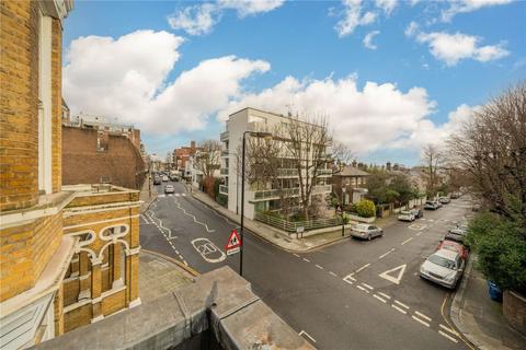 Flat 3, 9 Airlie Gardens, London, W8 7AJ