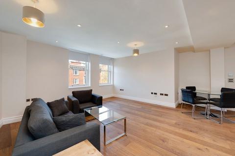 1 bedroom flat for sale, Kensington High Street, London W8