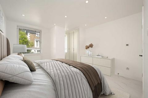3 bedroom flat for sale, Greville Road, London NW6