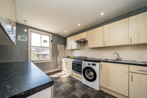 4 bedroom flat for sale, Bravington Road, London W9