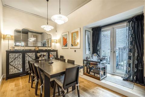 undefined, Oldbury Place, London W1U