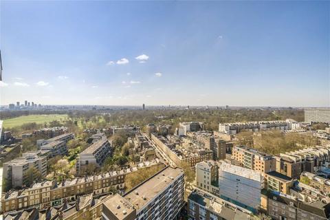 2 bedroom flat for sale, Porchester Place, London W2