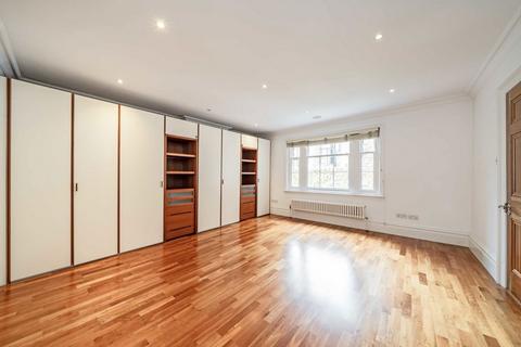 undefined, Dukes Mews, London W1U