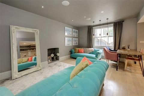 2 bedroom flat for sale, Ladbroke Grove, London W11