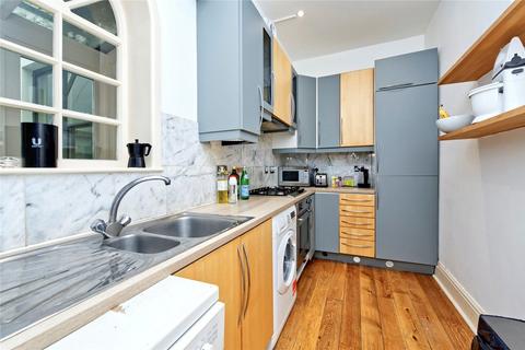 2 bedroom flat for sale, Queens Gardens, London W2