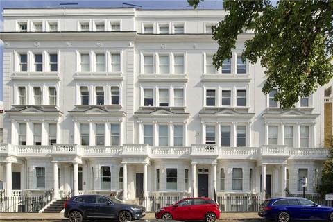 2 bedroom flat for sale, Chepstow Place, London W2