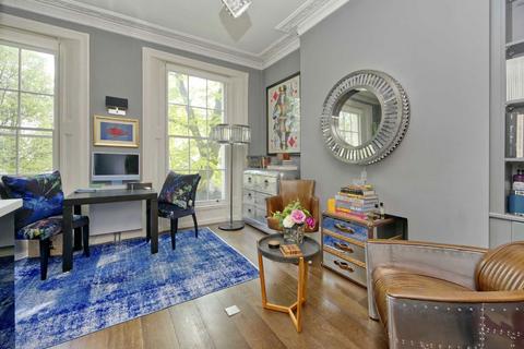 1 bedroom flat for sale, Chepstow Road, London W2