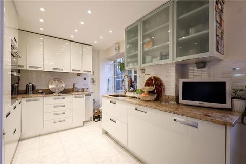 4 bedroom flat for sale, Queensway, London W2