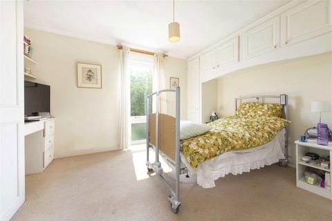 3 bedroom maisonette for sale, St. Andrews Square, London W11