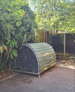 20 Blake Close, London, W10 6AY