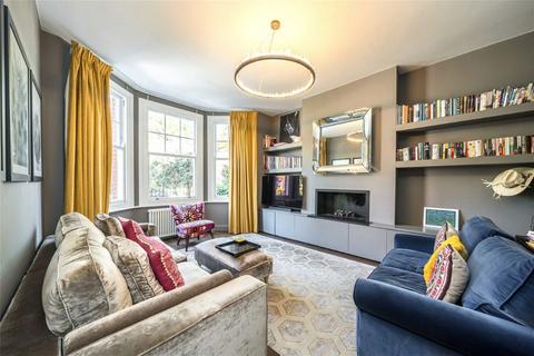 17 Finstock Road, London, W10 6LT