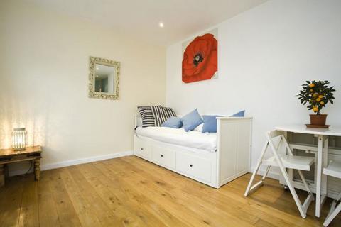 undefined, Millwood Street, London W10