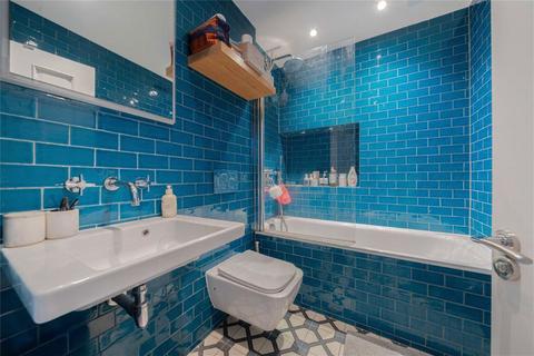 2 bedroom flat for sale, Ladbroke Grove, London W10