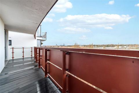 2 bedroom flat for sale, Barlby Road, London W10