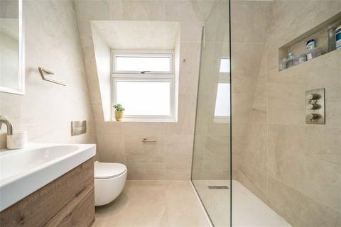 2 bedroom flat for sale, Pavilion Terrace, London W12