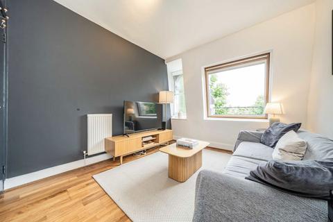 1 bedroom flat for sale, Ladbroke Grove, London W10