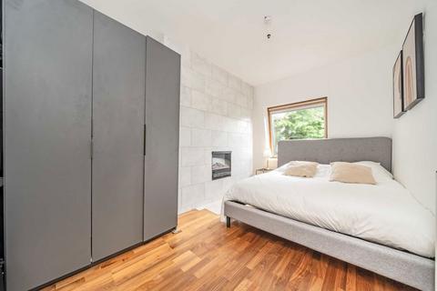 1 bedroom flat for sale, Ladbroke Grove, London W10