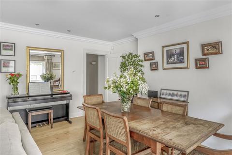 2 bedroom flat for sale, Queen's Gate Gardens, London SW7