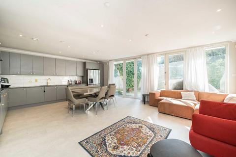5 bedroom house for sale, Trinity Crescent, London SW17