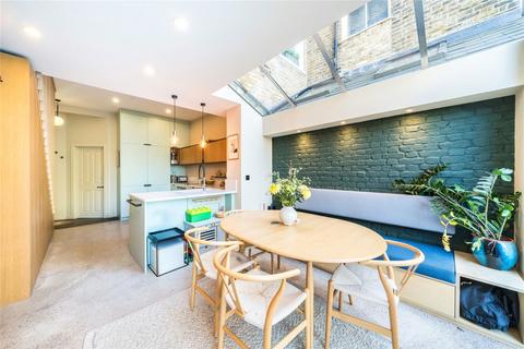 undefined, Byton Road, London SW17