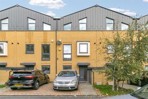 4 bedroom terraced house for sale, Eveline Road, Mitcham CR4