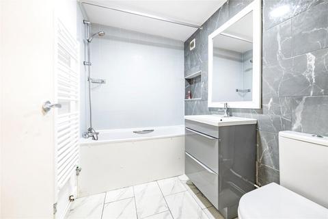 1 bedroom flat for sale, Chatsworth Road, London NW2