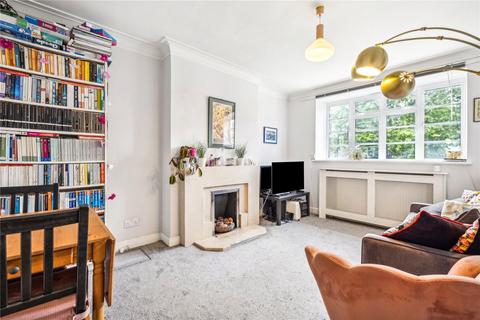 undefined, The High, London SW16