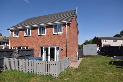 undefined, Haynes Close, Tuxford, Newark