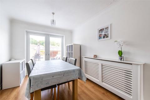 15 Lorton Close, Gravesend, DA12 4EX