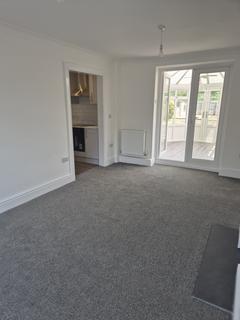 18 Maesglas, Llandovery, SA20 0DH