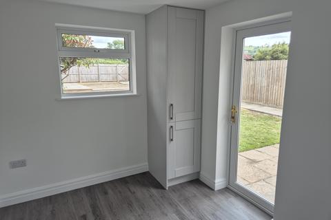 18 Maesglas, Llandovery, SA20 0DH