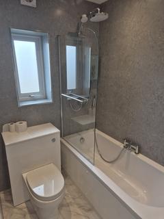 18 Maesglas, Llandovery, SA20 0DH