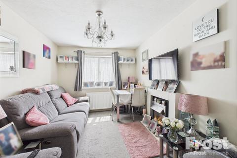 40 Rockall Court, Slough, SL3 8EZ