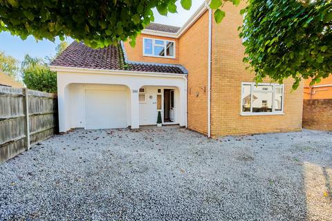 4 bedroom detached house for sale, High Street, March PE15