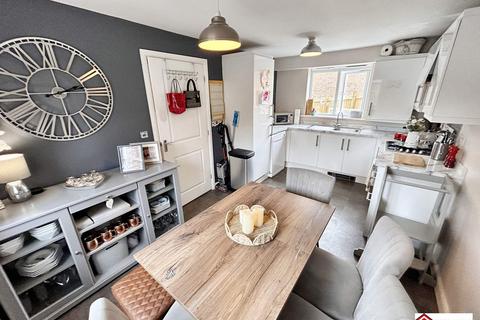 3 bedroom semi-detached house for sale, Cae Morfa, Neath, Neath Port Talbot, SA10 6EH