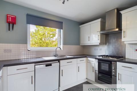 2 bedroom flat to rent, Eddington Crescent, Welwyn Garden City, AL7