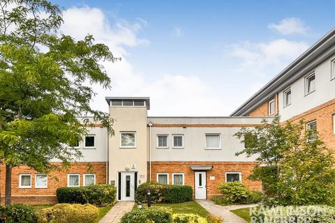 undefined, Pool Close, West Molesey KT8