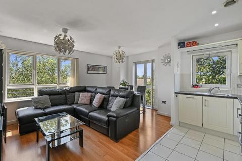 undefined, Pool Close, West Molesey KT8