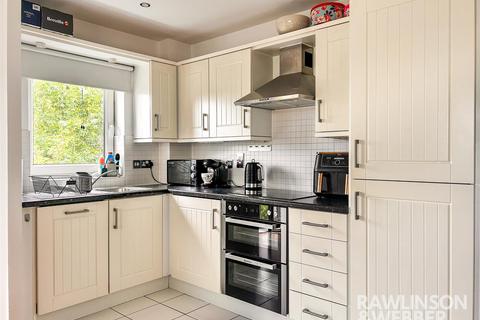 undefined, Pool Close, West Molesey KT8