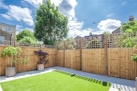 40 Newton Road, Isleworth, TW7 6QD