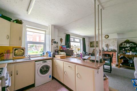 12 Field Road, Bristol, BS15 1HT