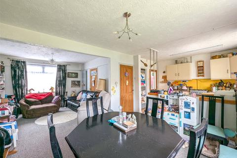 12 Field Road, Bristol, BS15 1HT
