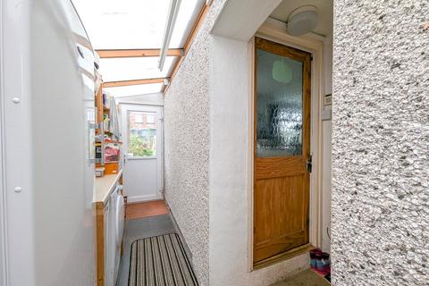 12 Field Road, Bristol, BS15 1HT