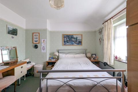 12 Field Road, Bristol, BS15 1HT
