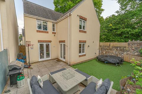 4 bedroom detached house for sale, Roundbush Crescent, Caerwent, NP26